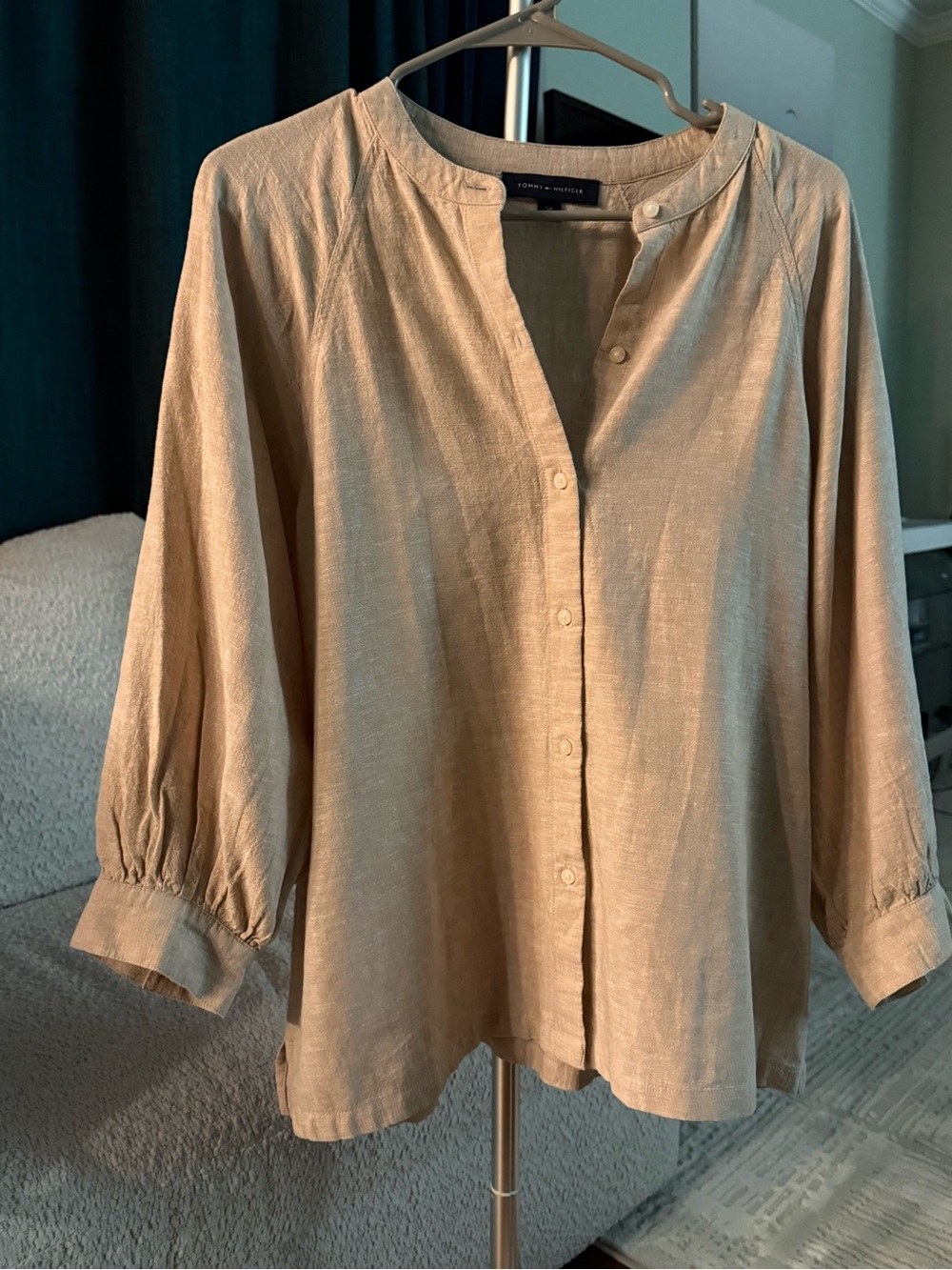 Tommy hill finger Neutral Cream-Linen Button Down Blouse